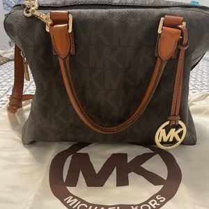 Michael Kors crossbody bag